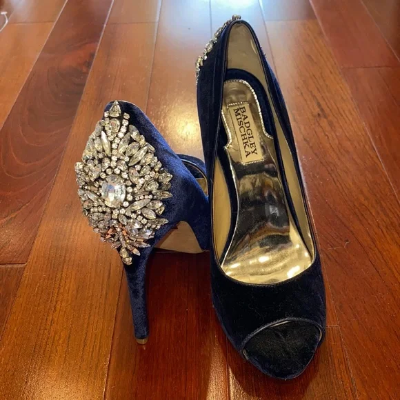 Badgley Mischka heels - Picture 1 of 5